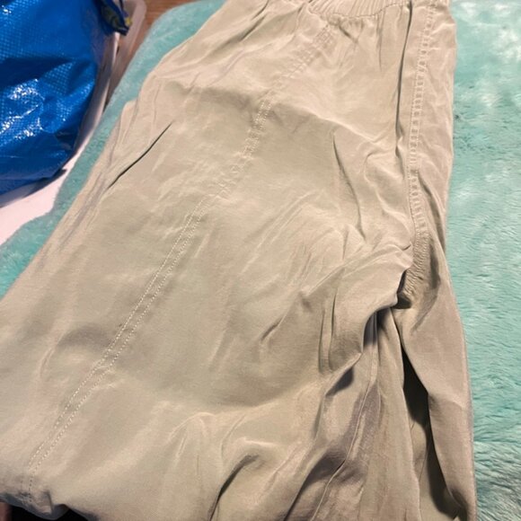 Abercrombie Green Joggers - Picture 6 of 6